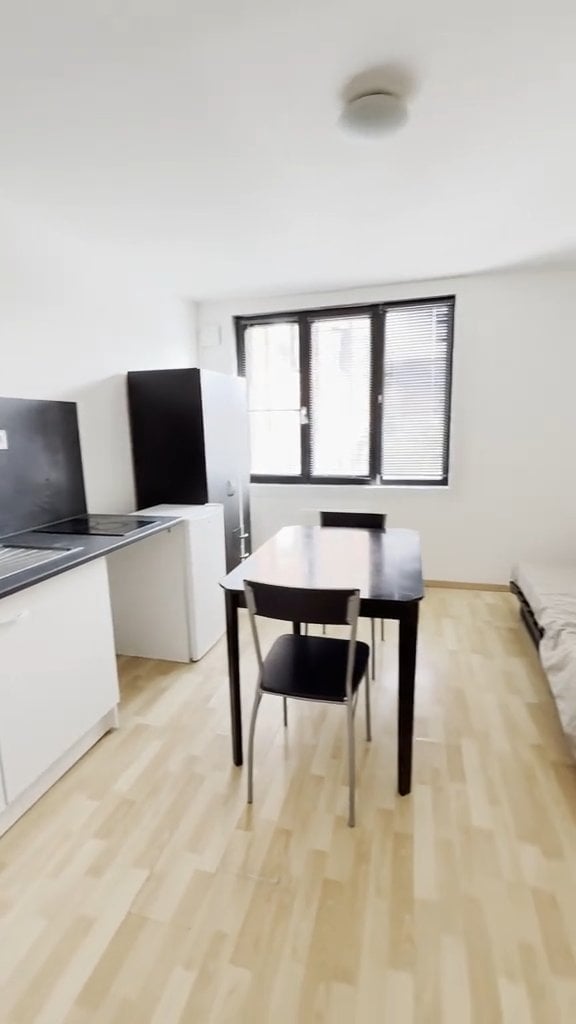 1 room apartment, photo 2 of 3