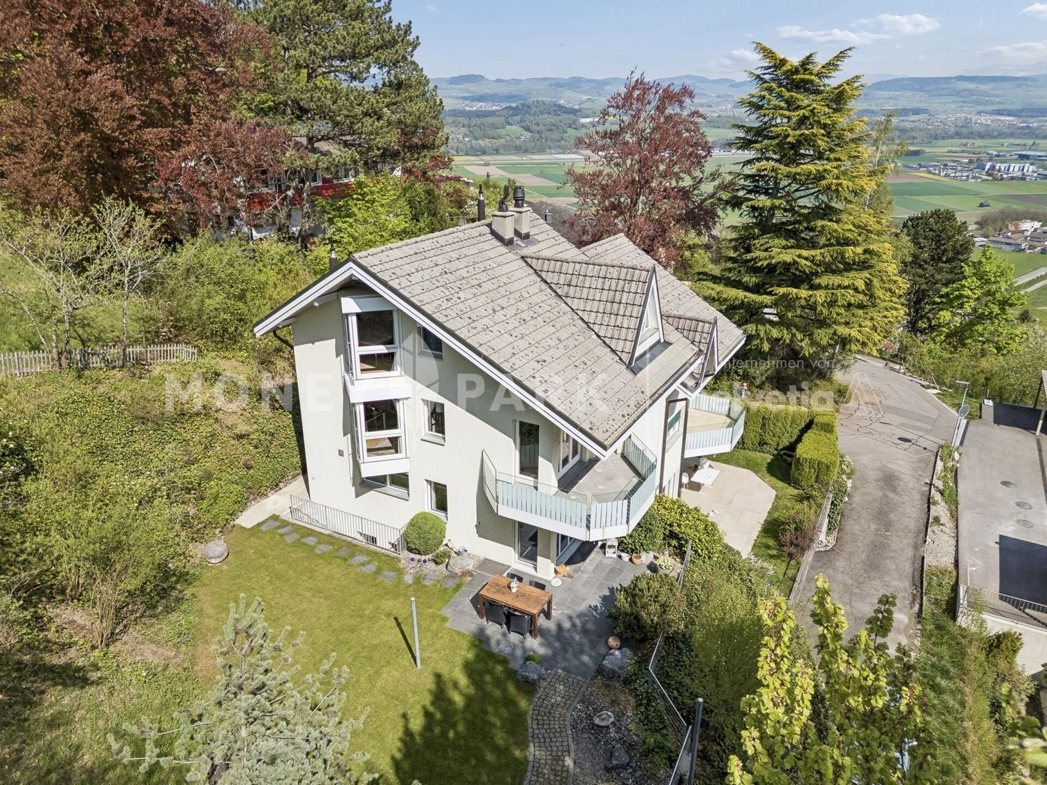 Casa singola di 7 ½ locali