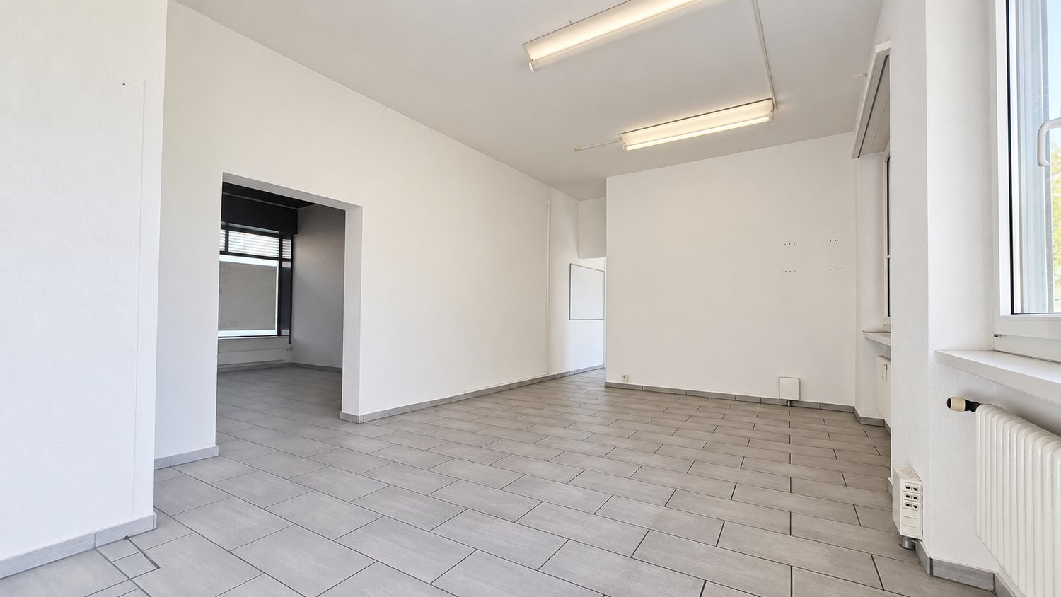 95m² commercial, photo 5 of 10