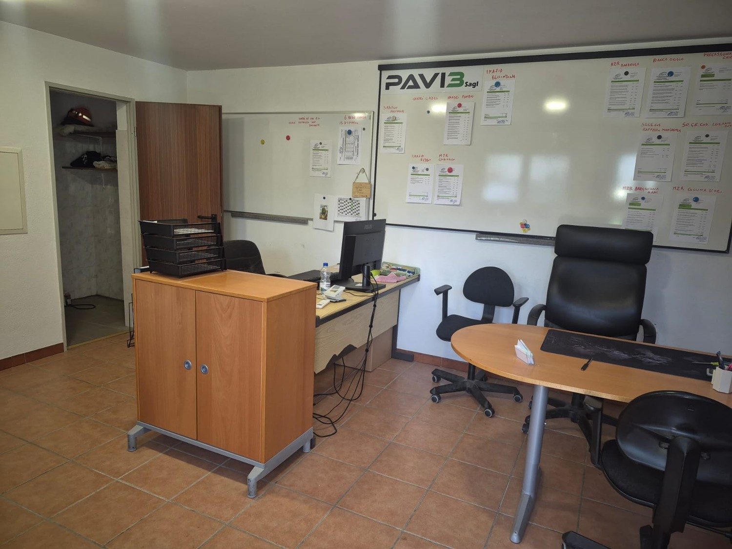 Commercial, photo 1 of 6