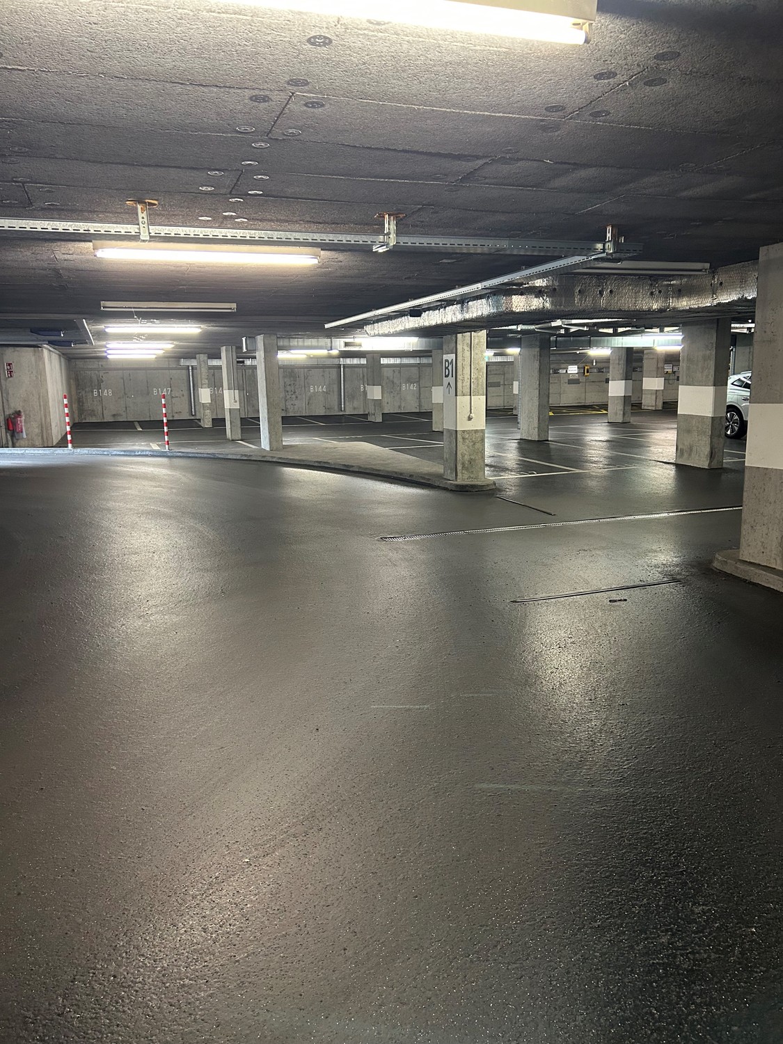Underground slot, photo 5 of 5
