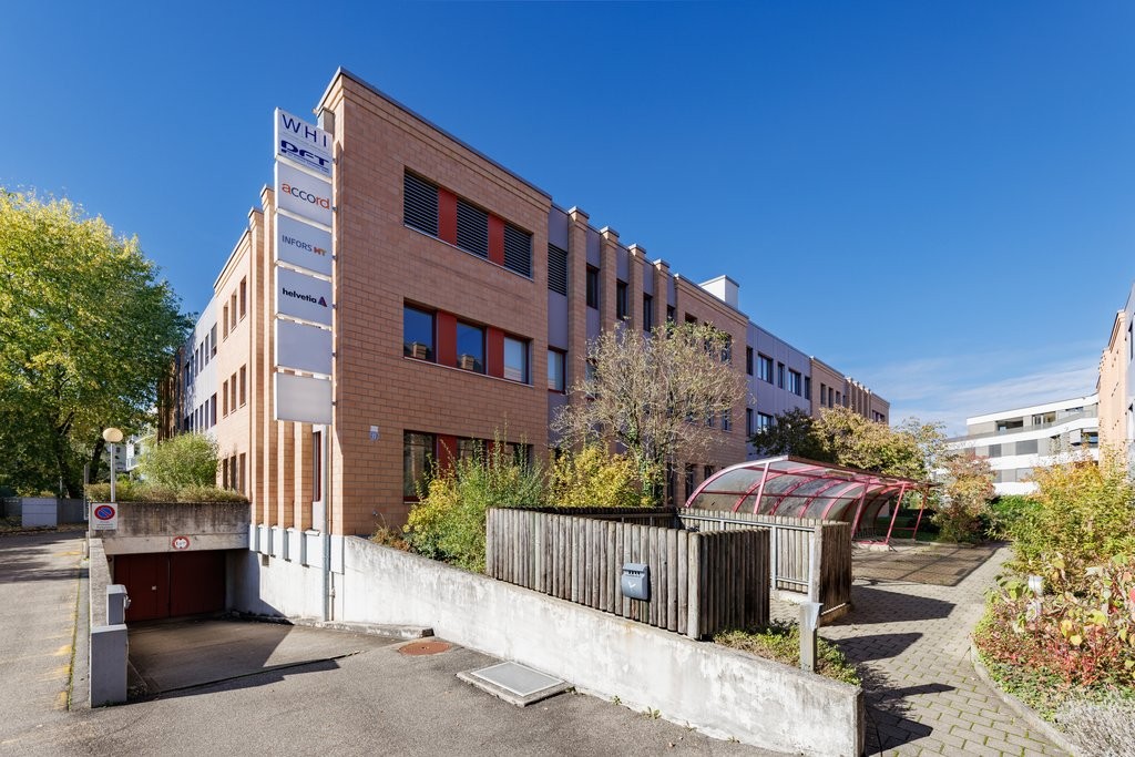 400m² office, photo 1 of 7