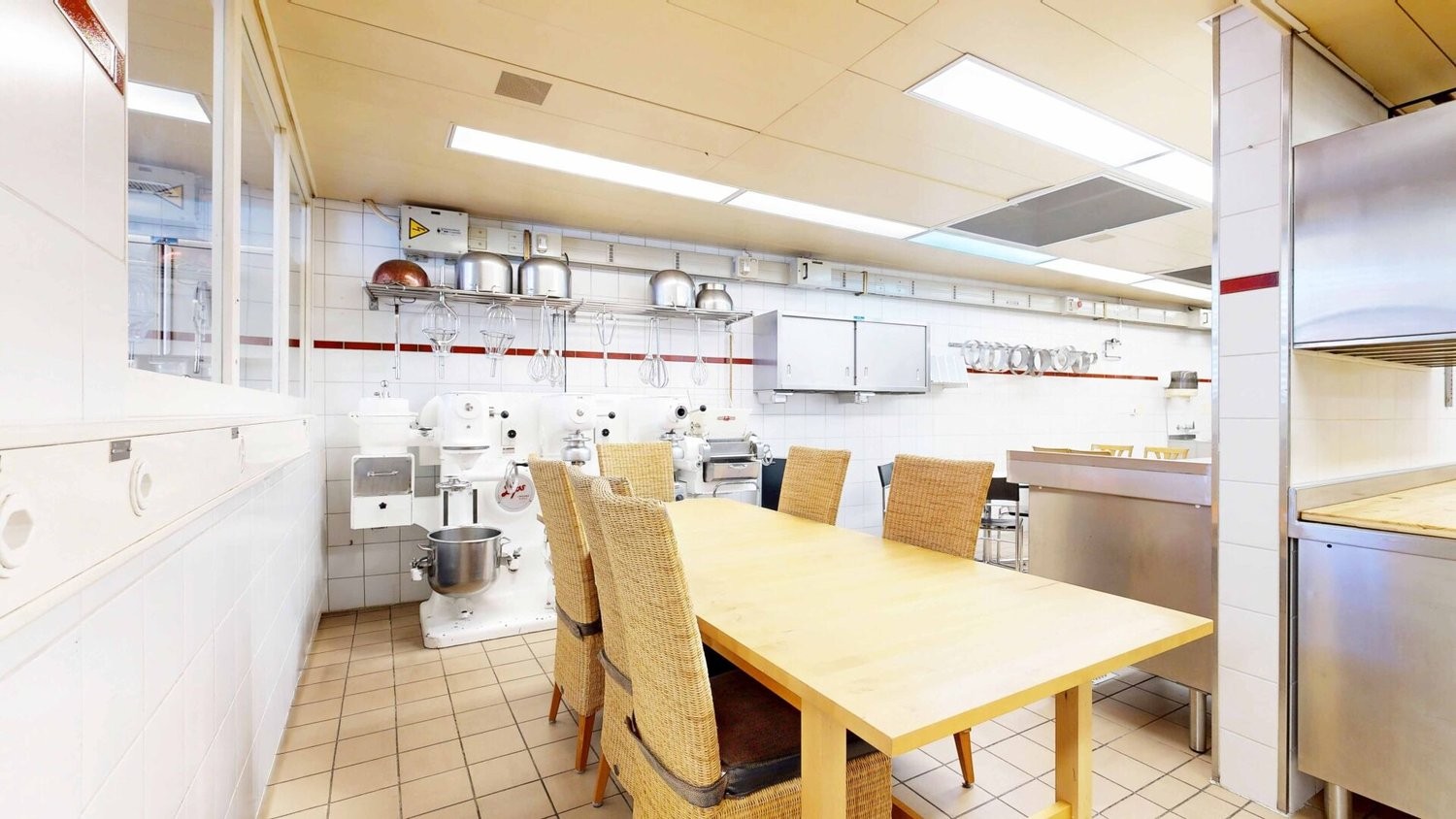 Bakery, photo 5 of 10