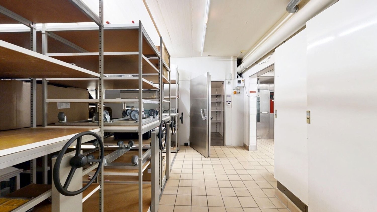 Bakery, photo 9 of 10