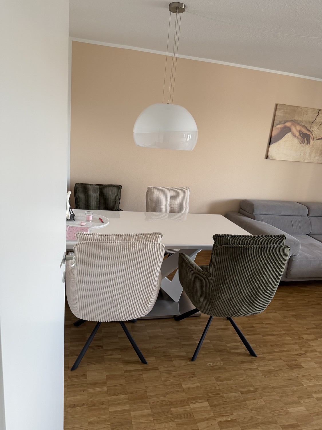 3 rooms apartment, photo 1 of 8