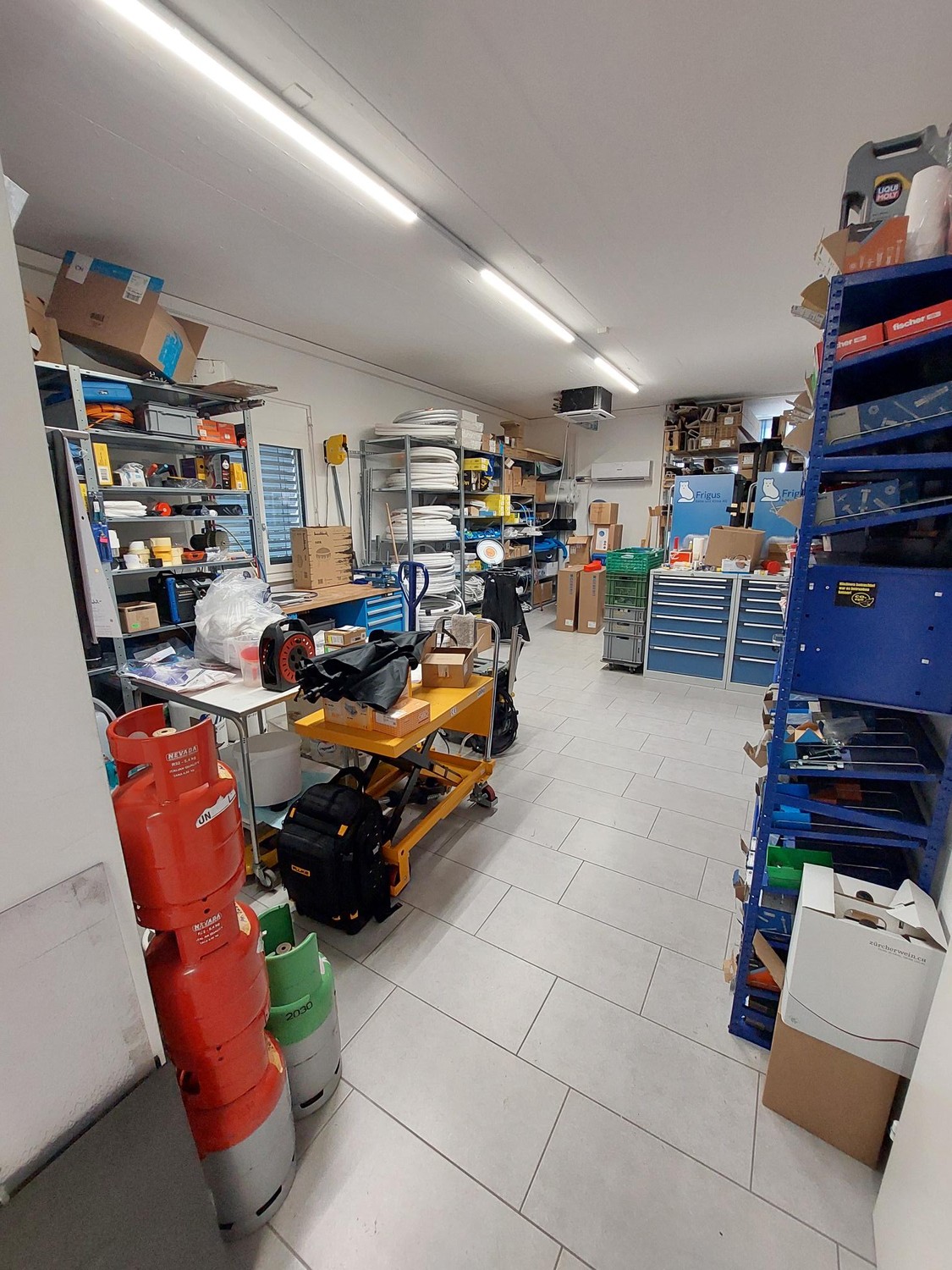 60m² commerciale
