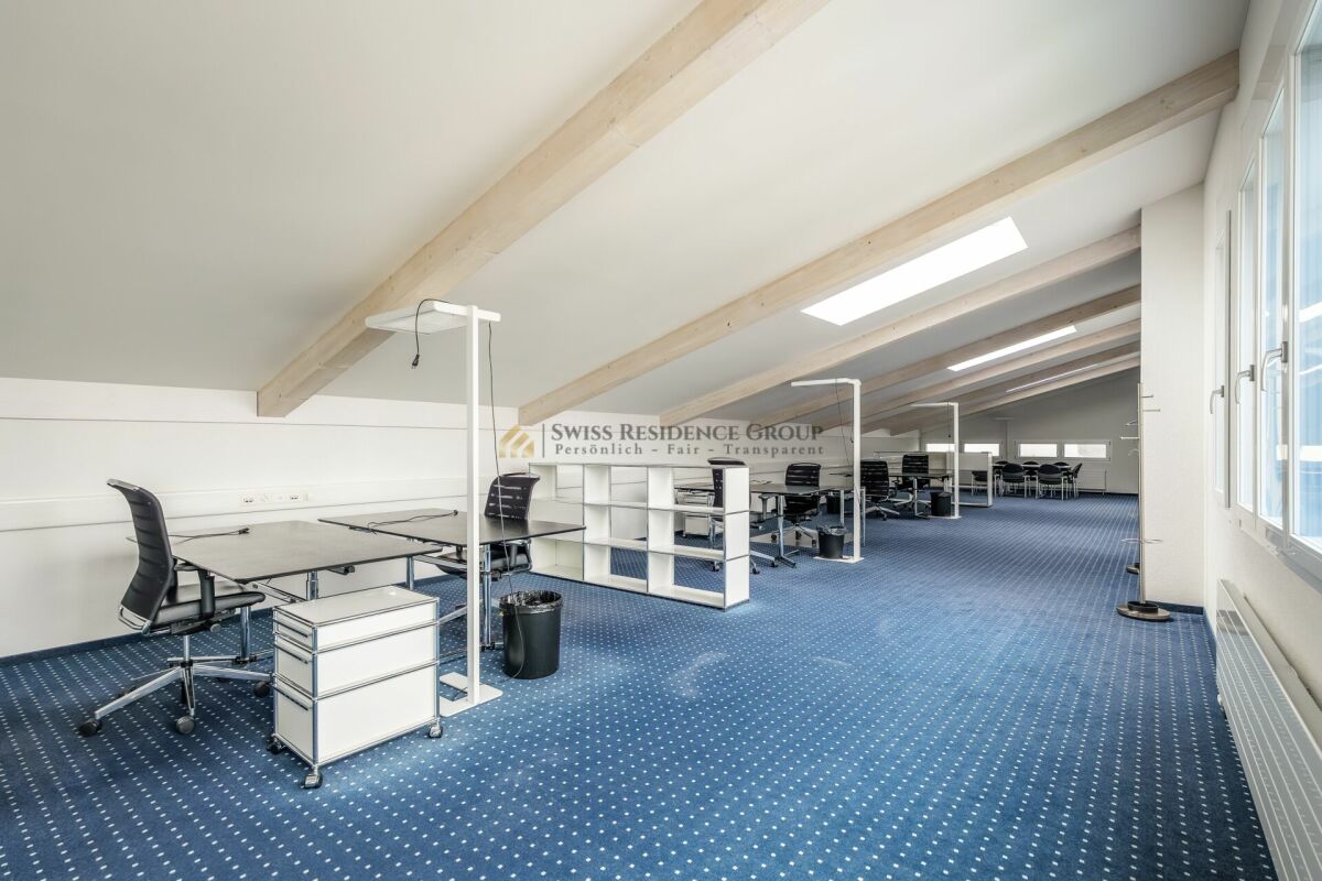 135m² commercial, photo 2 of 6