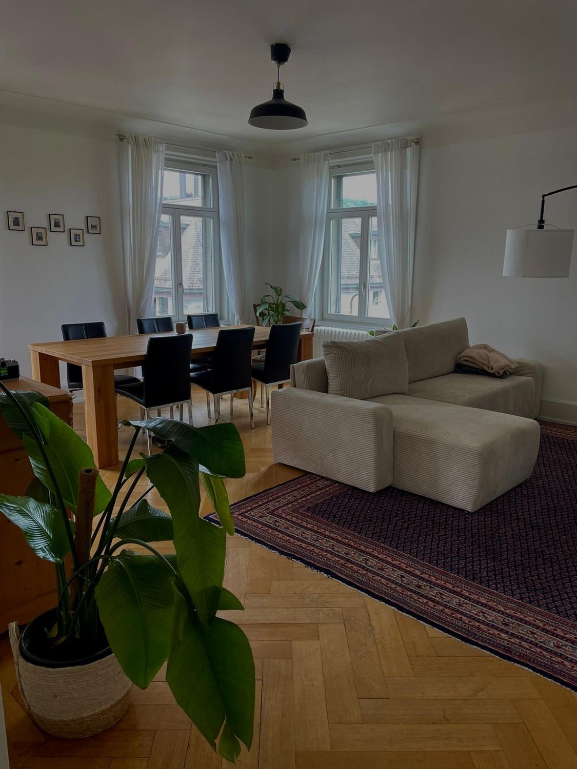 Chambre dans un appartement partagé