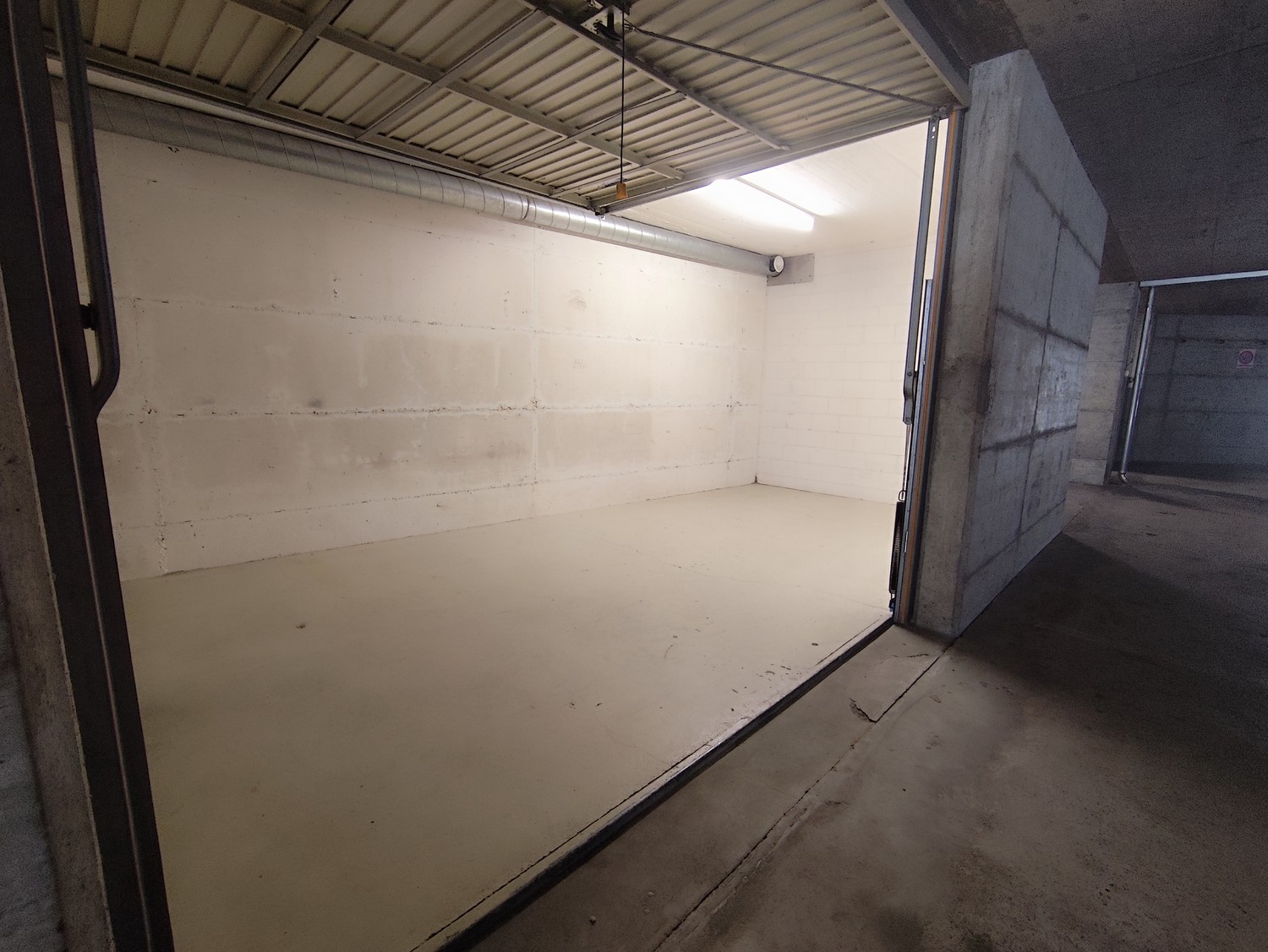 8m² storage room