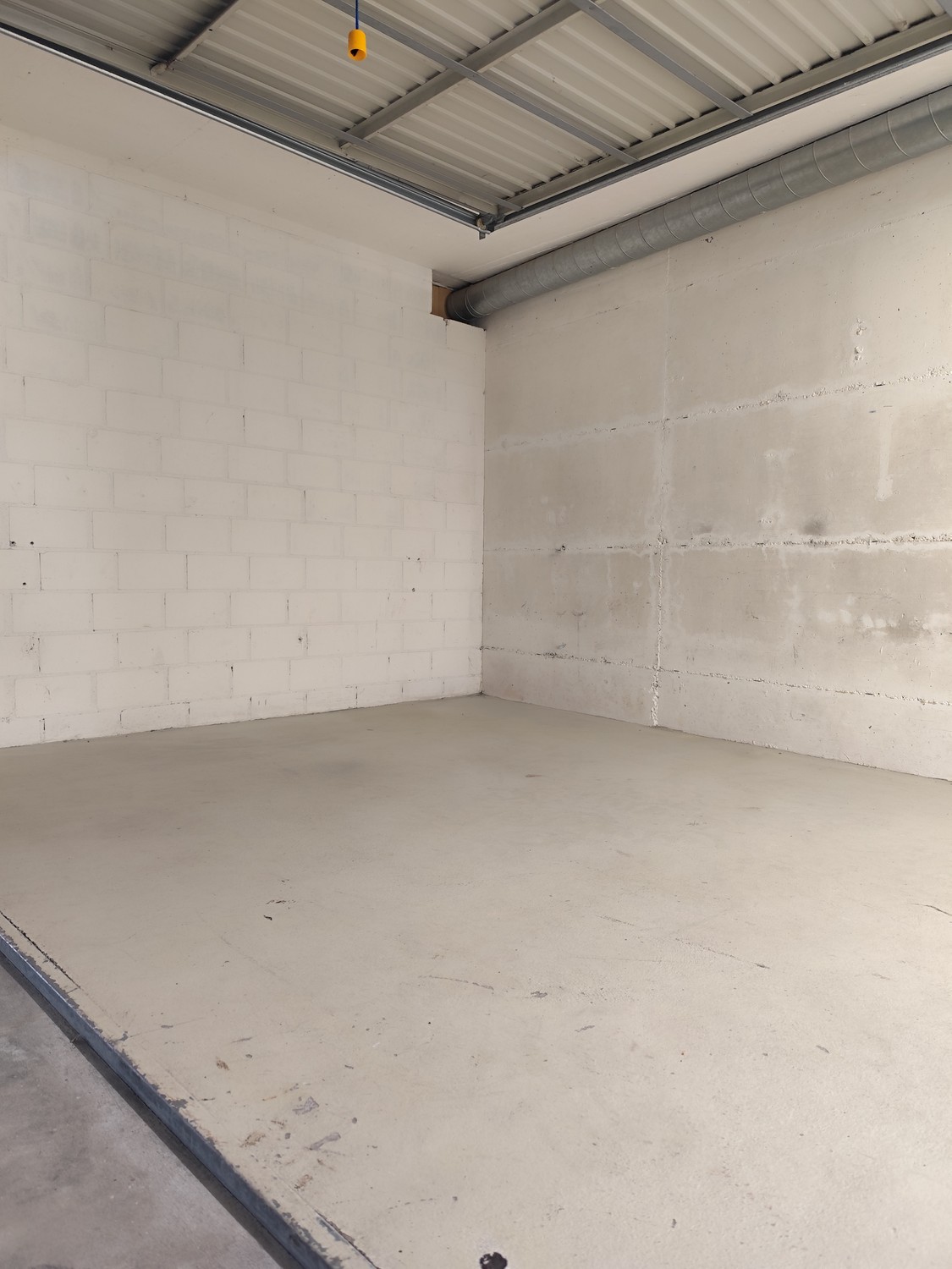 8m² storage room