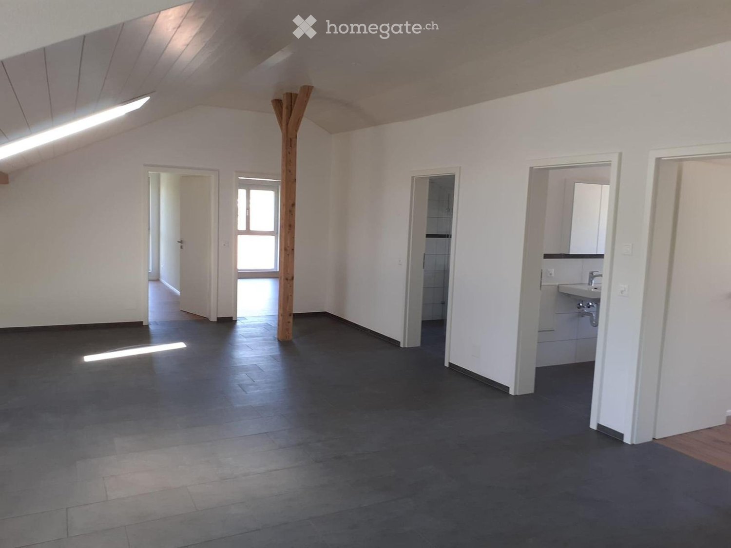 Appartamento di 4 ½ locali, foto 2 di 5
