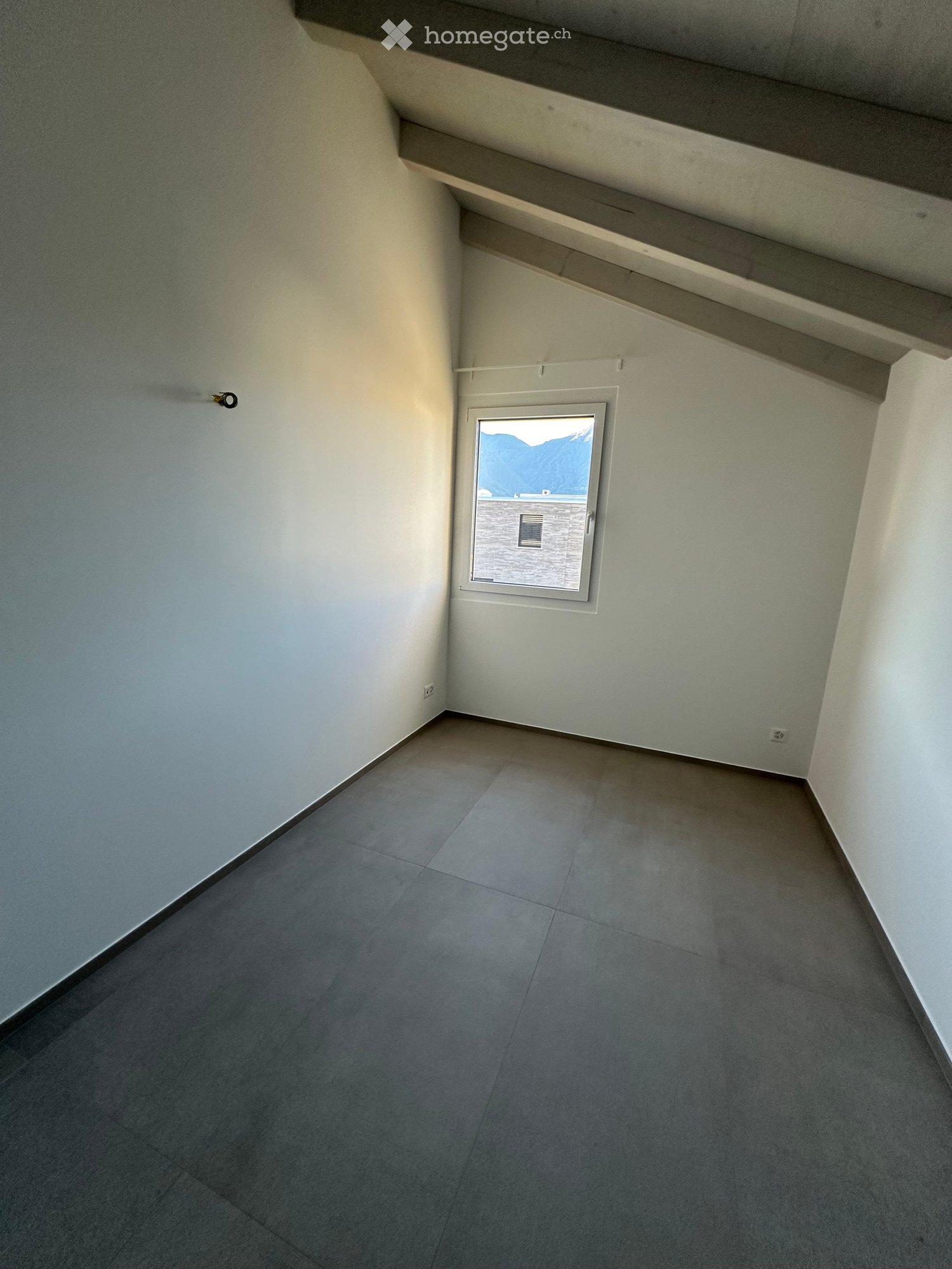 4 rooms apartment, photo 3 of 5