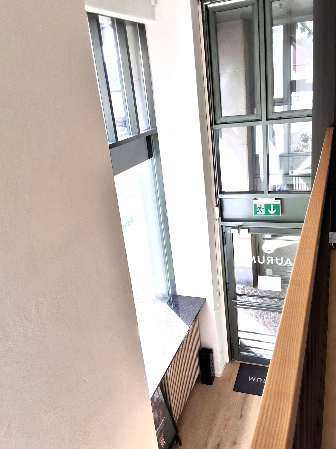 108m² commercial, photo 9 of 10