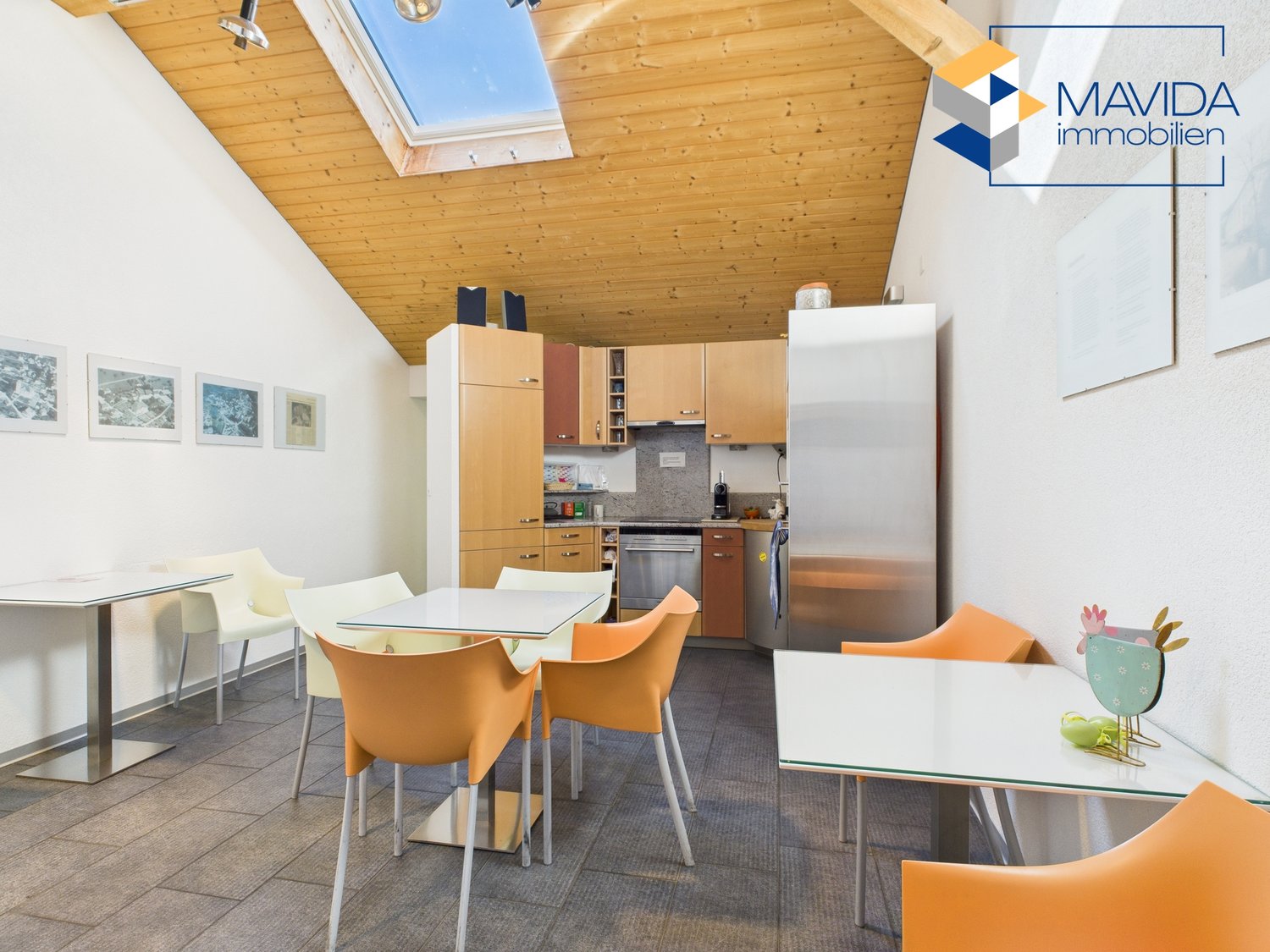 27m² commercial
