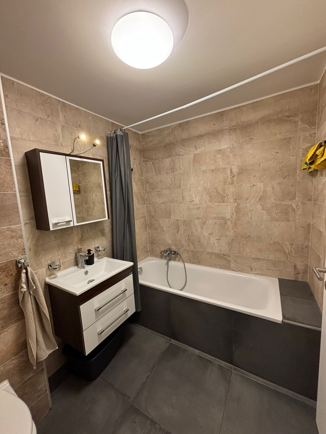 4 rooms apartment