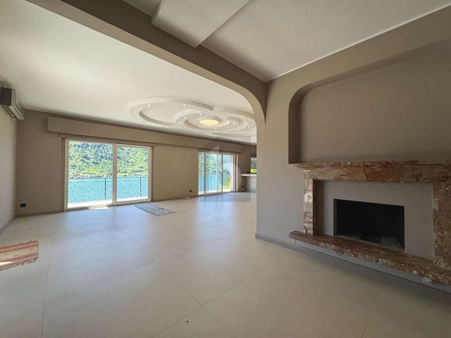 7 ½ rooms villa, photo 3 of 4