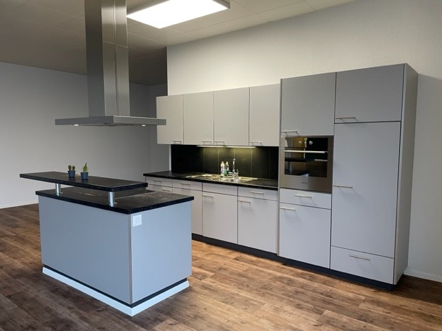 225m² bureau, photo 4 sur 8