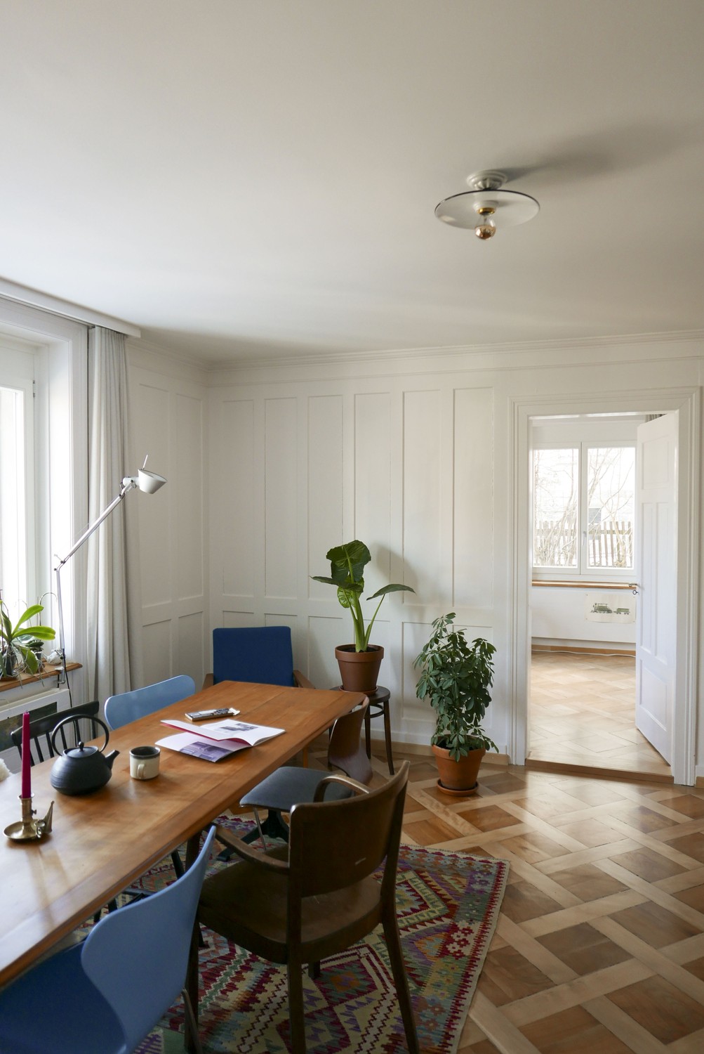 5 rooms apartment