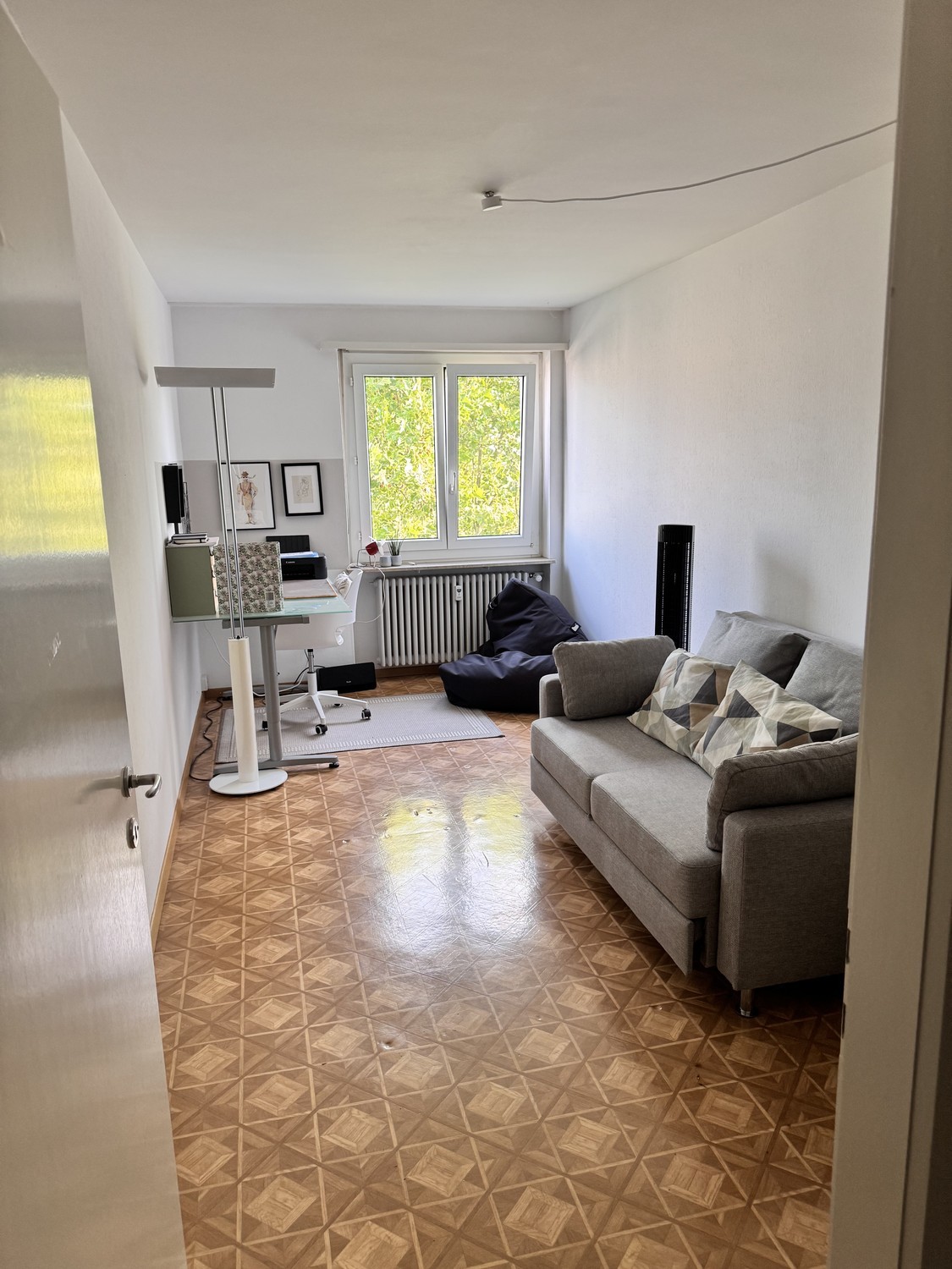Hobby room, photo 1 of 6