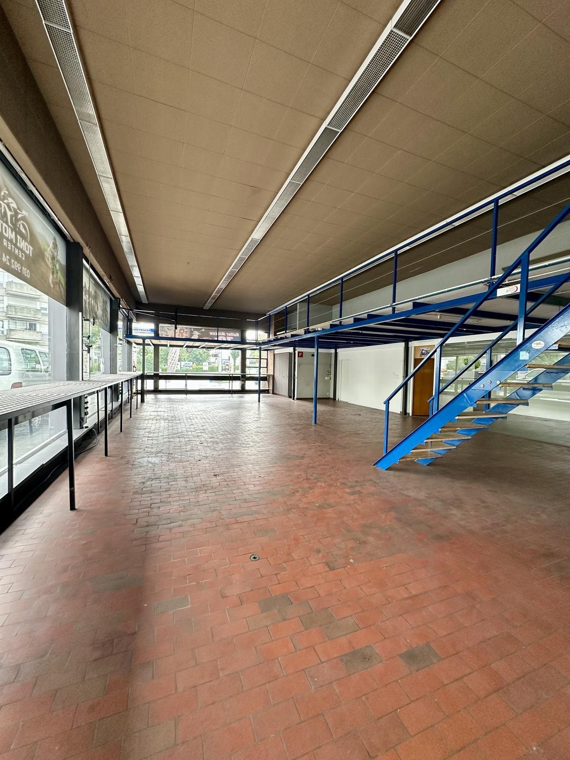 483m² workshop, Foto 5 von 10