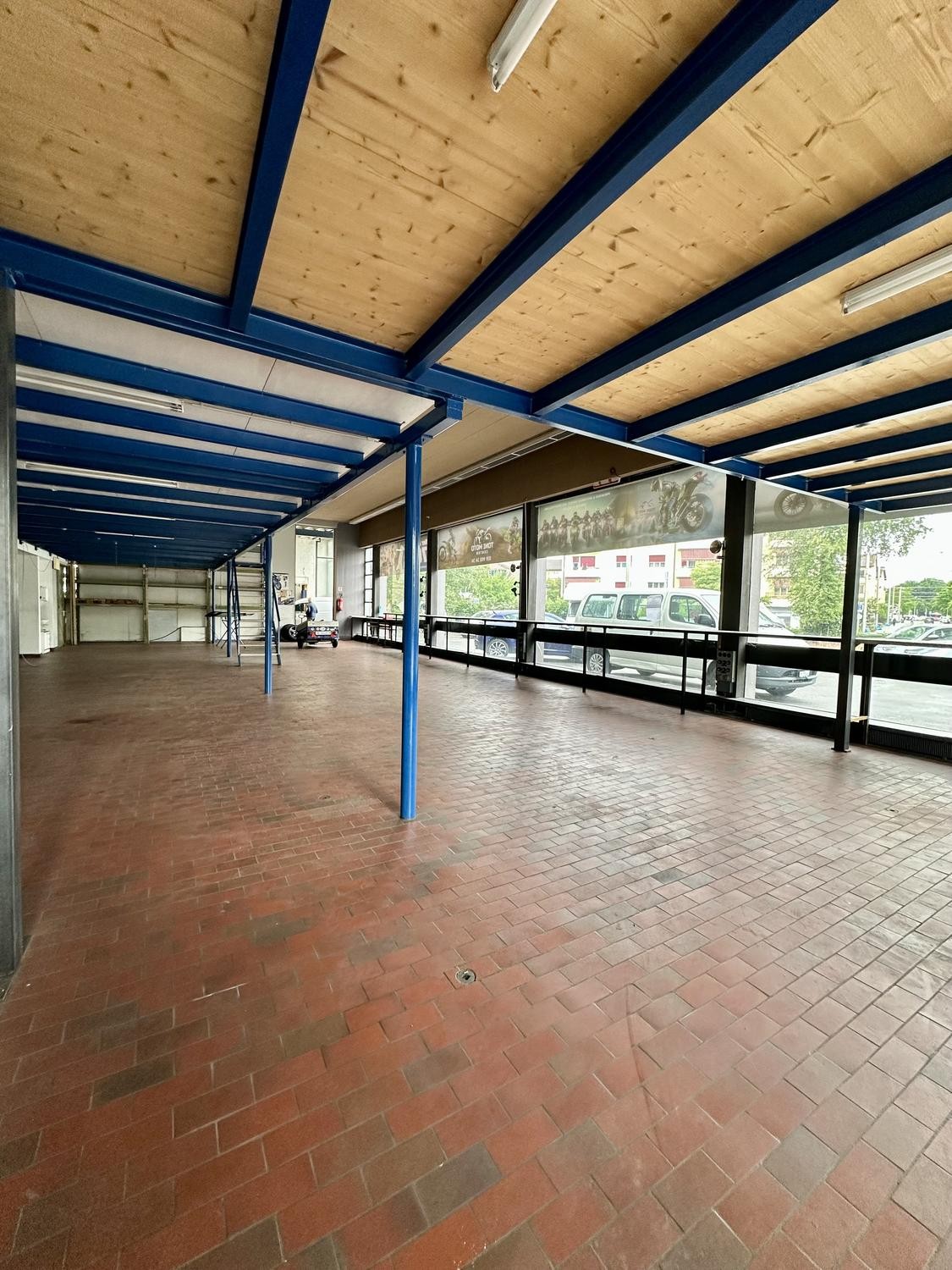 483m² workshop, Foto 6 von 10
