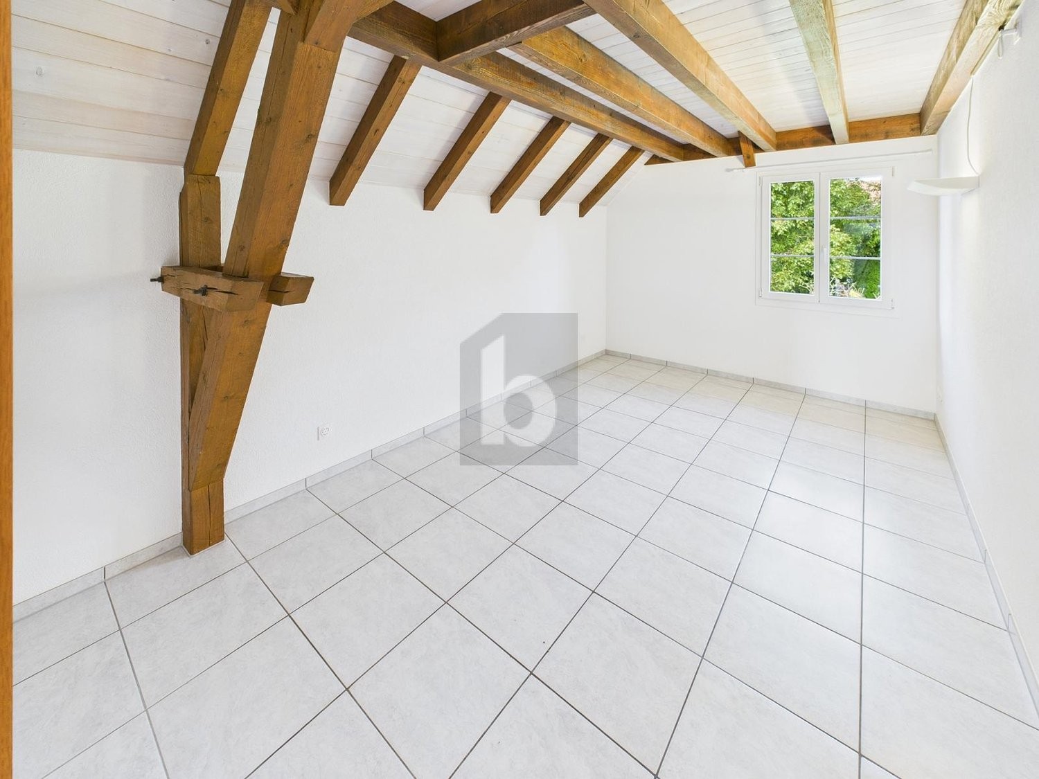Appartement mansardé 4 ½ pièces