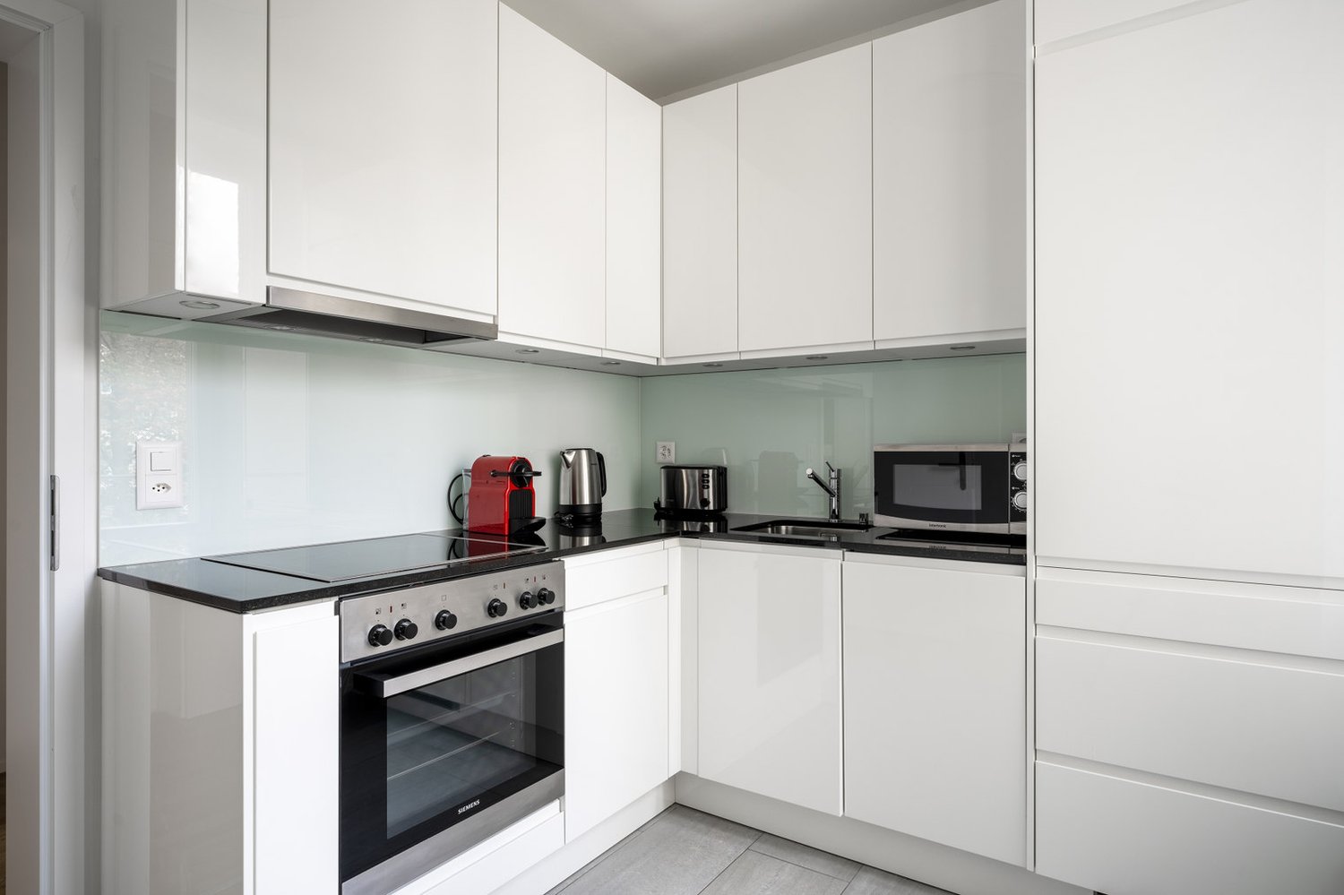 2 ½ rooms furnished flat