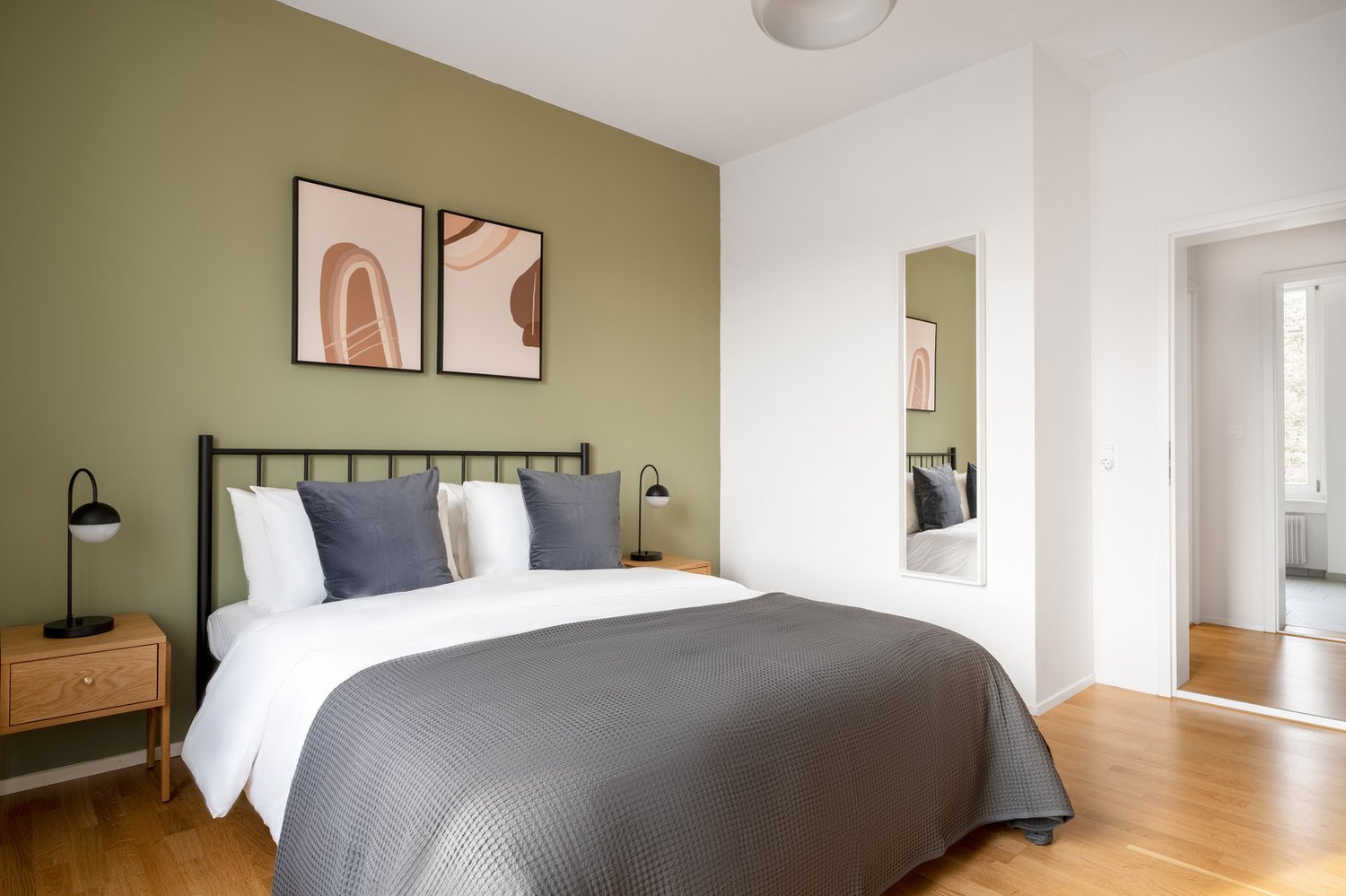 2 ½ rooms furnished flat