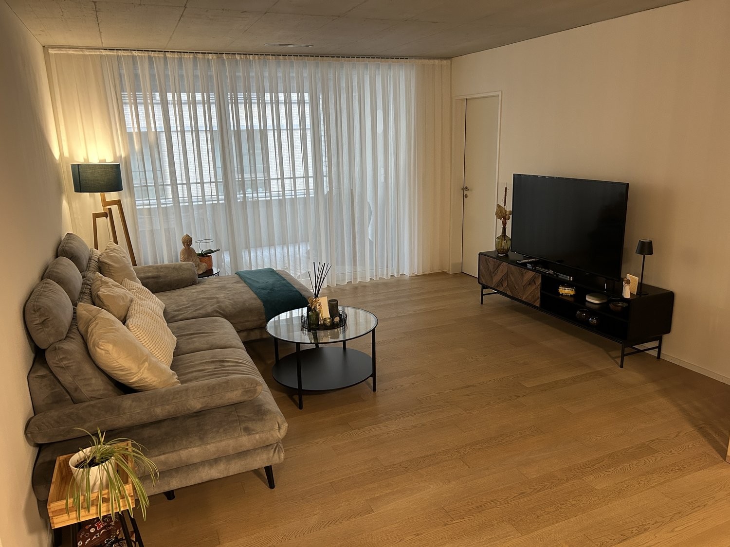 2 ½ rooms furnished flat
