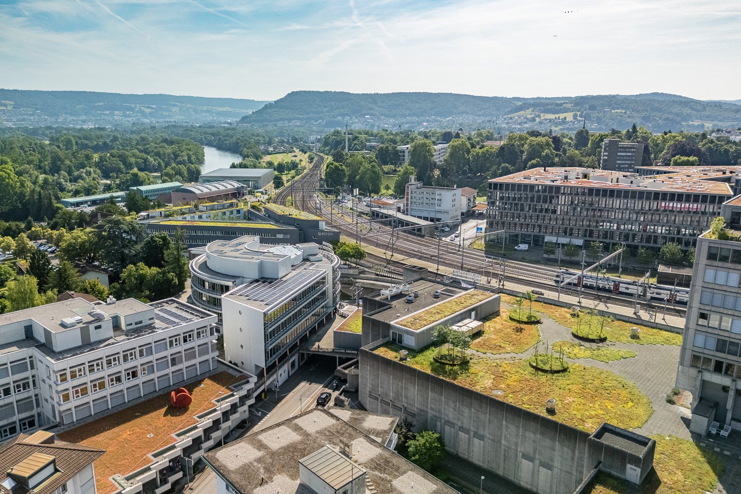 82m² office