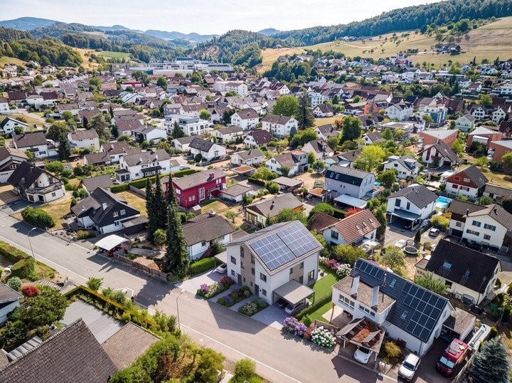 720m² building land