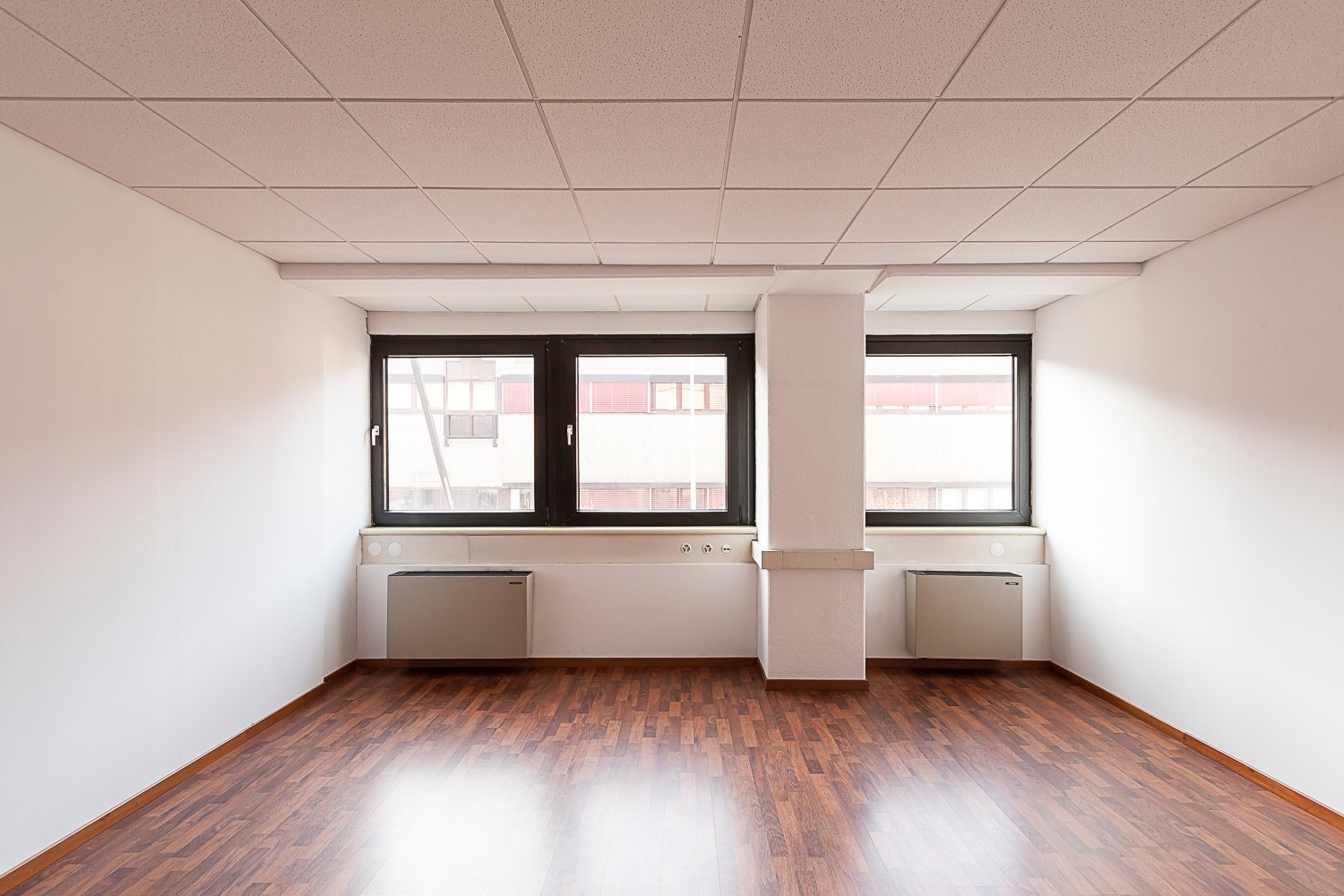 263m² office, photo 7 of 10