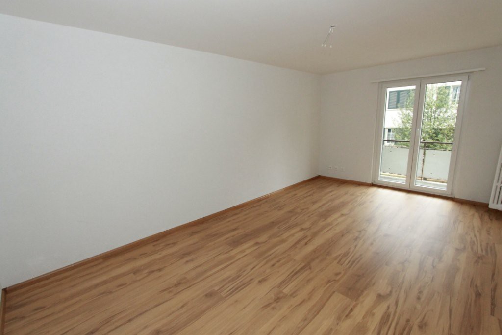 3 rooms apartment, photo 3 of 5