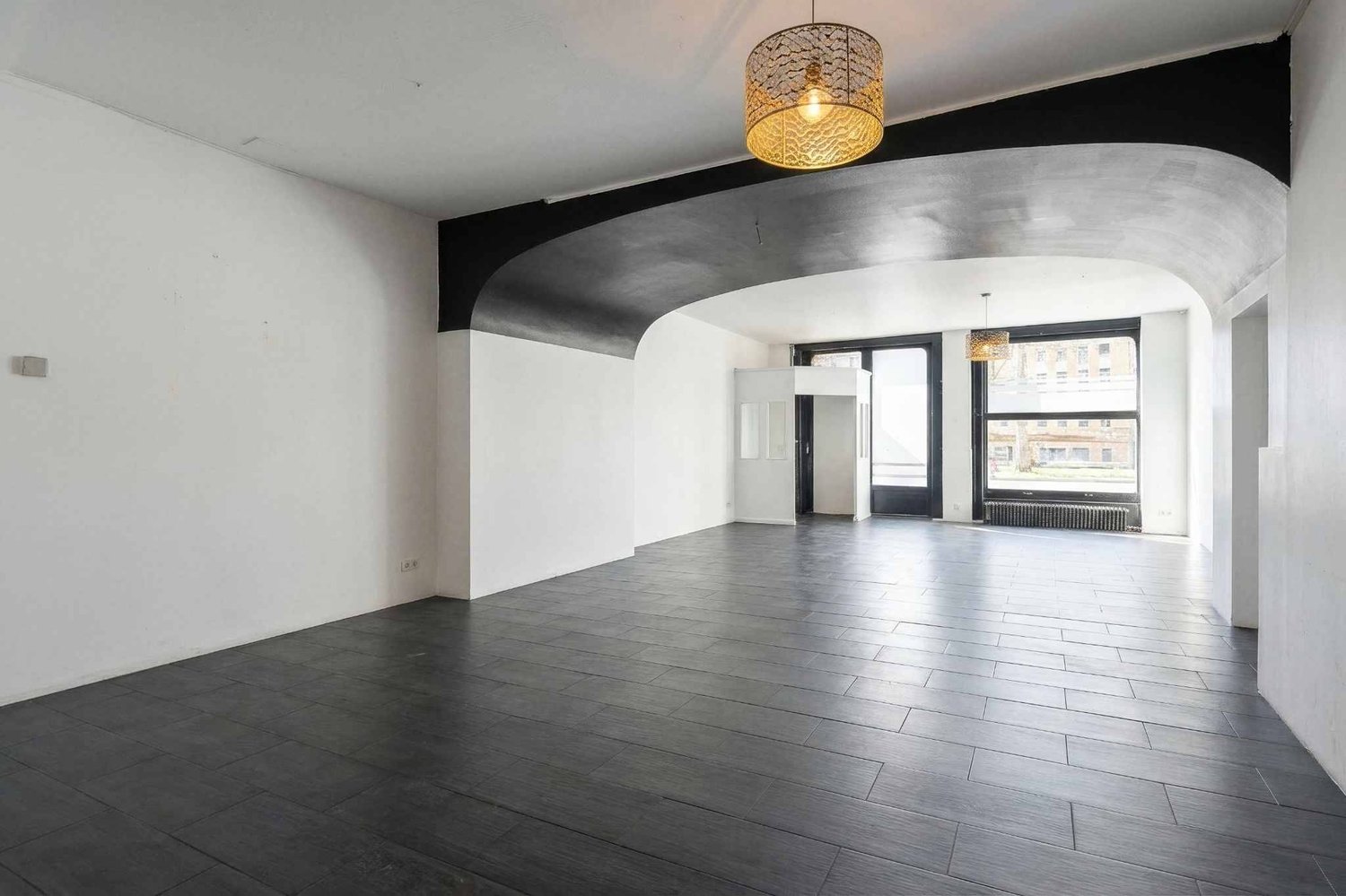 134m² arcade, photo 2 of 5