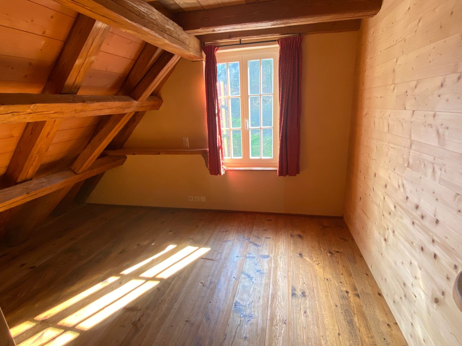 Room in a shared flat, photo 1 of 5