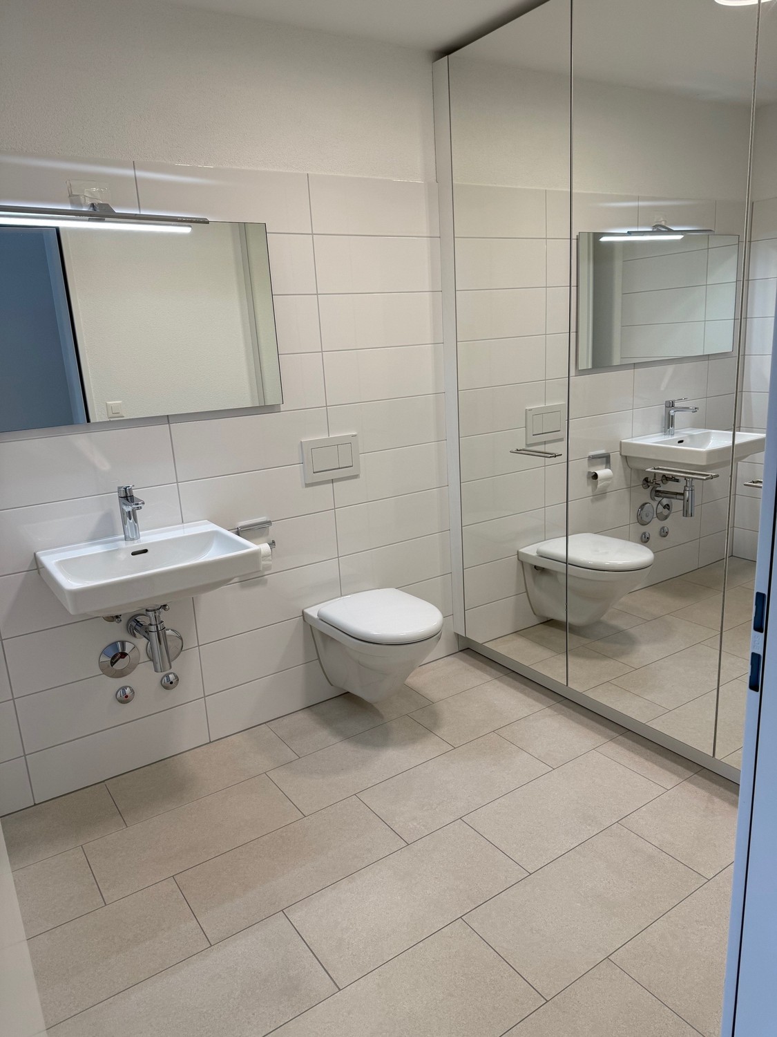75m² commercial