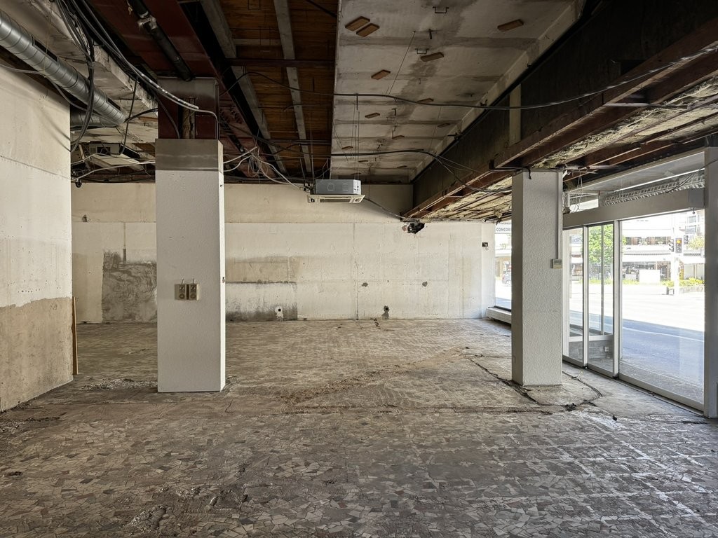 176m² commercial, photo 6 of 10