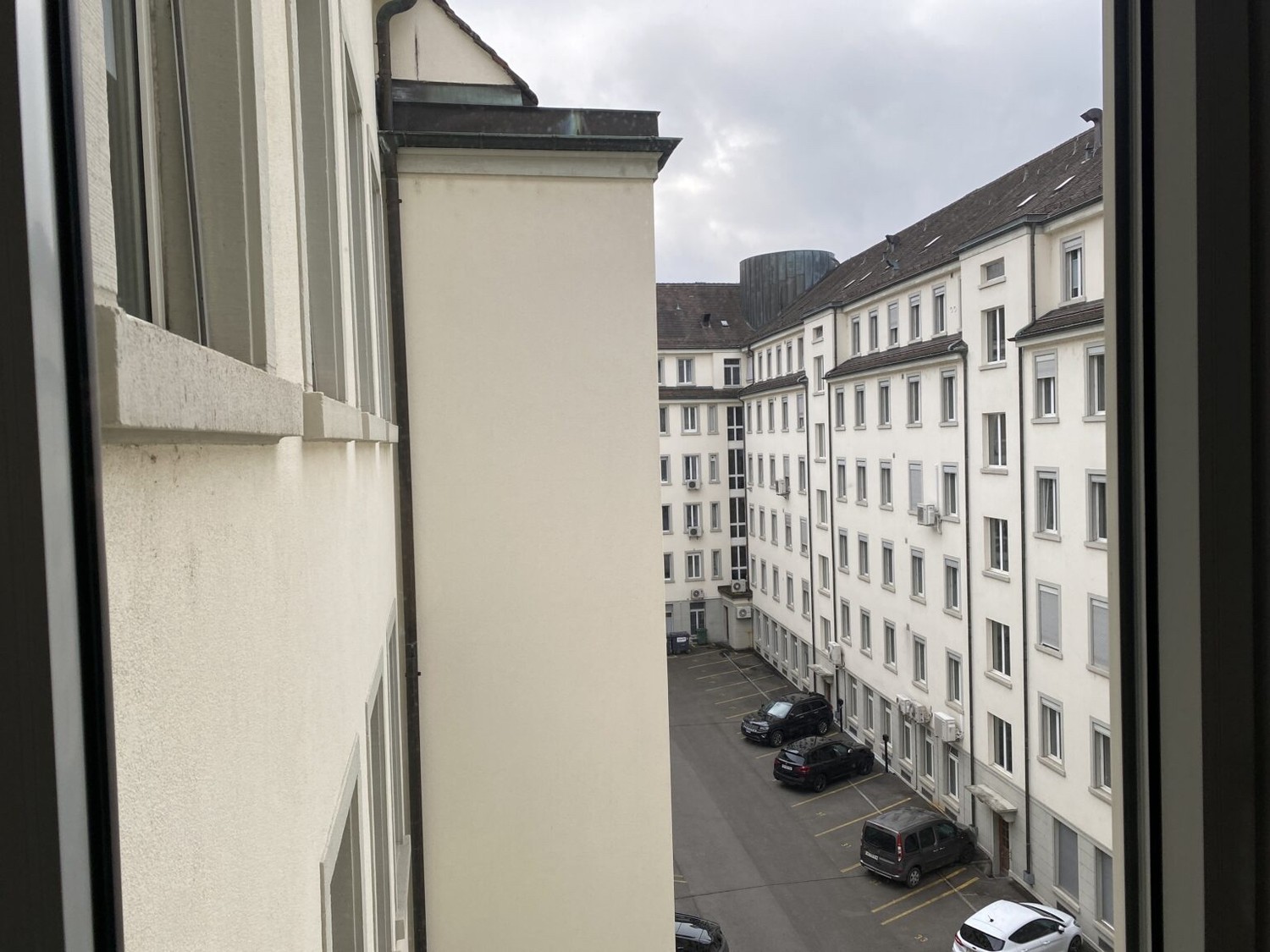 80m² commercial, photo 3 of 9