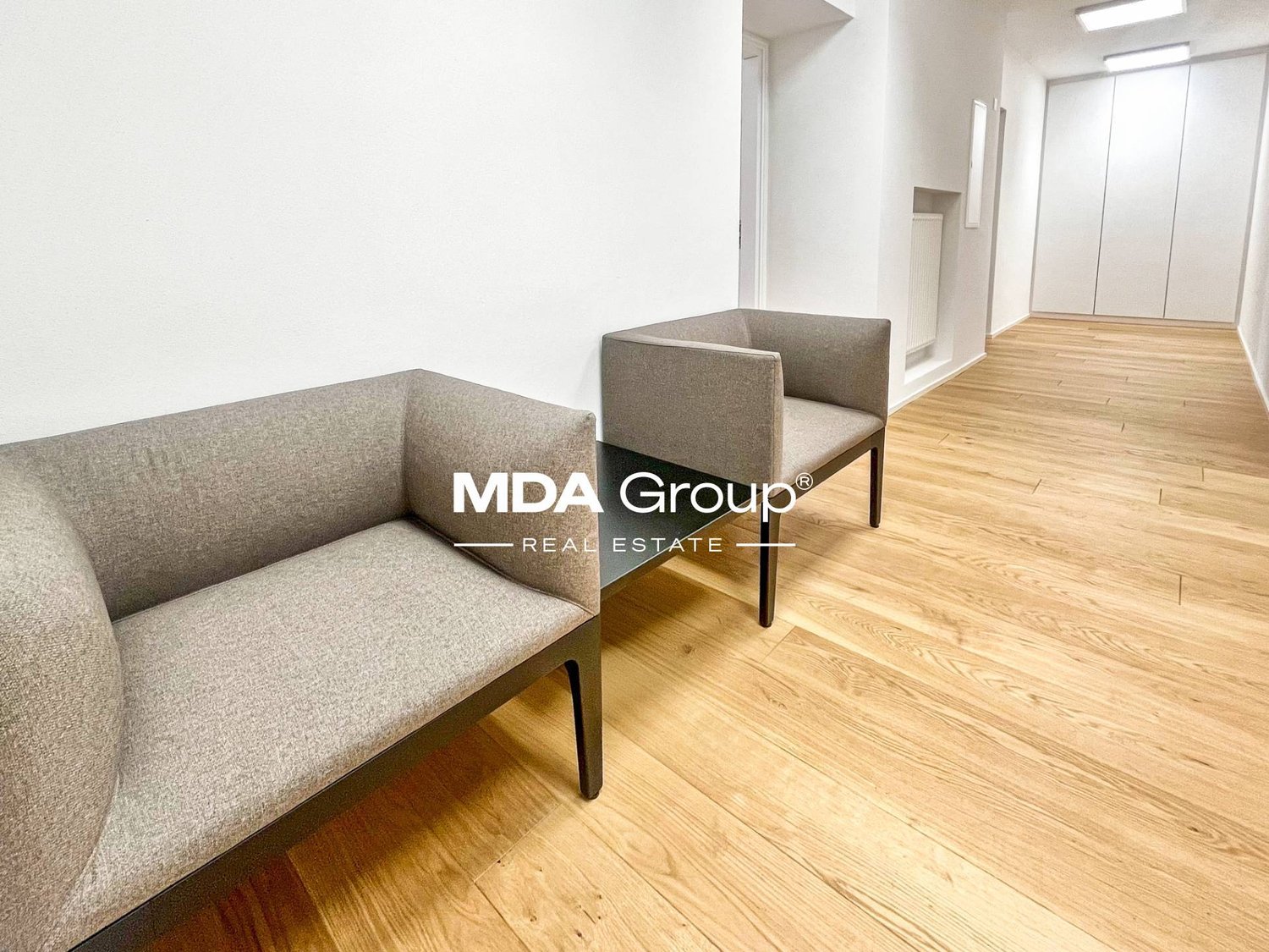 145m² bureau
