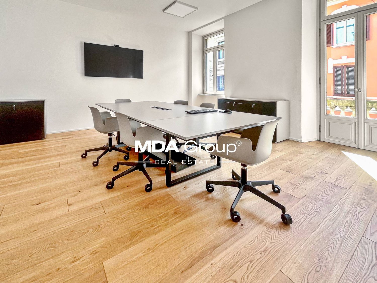 145m² bureau