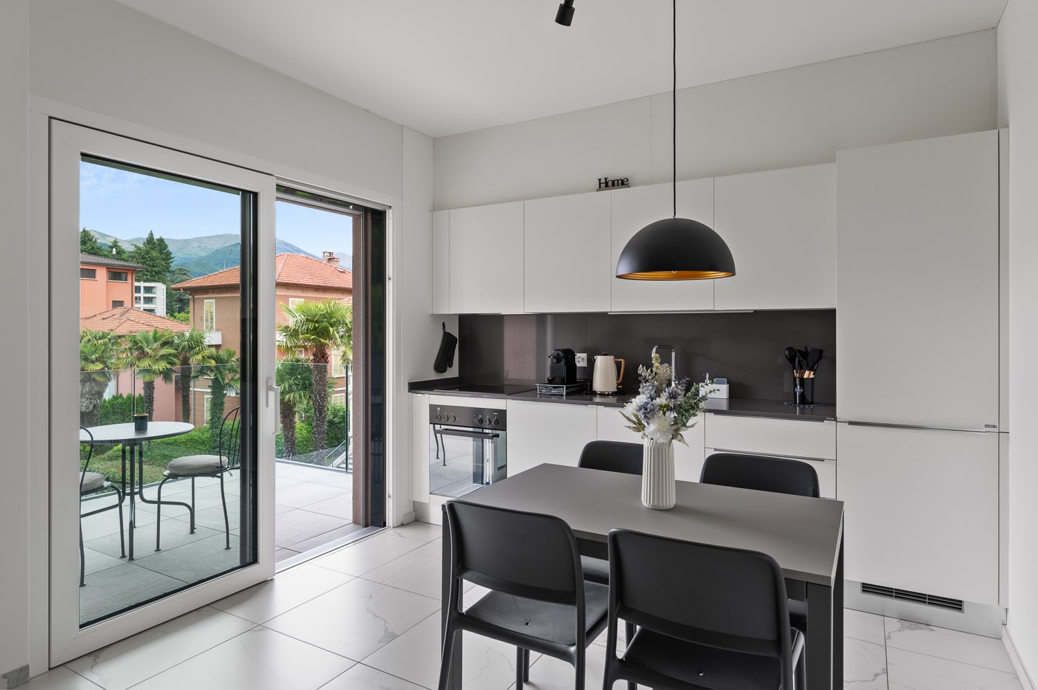 2 ½ rooms furnished flat