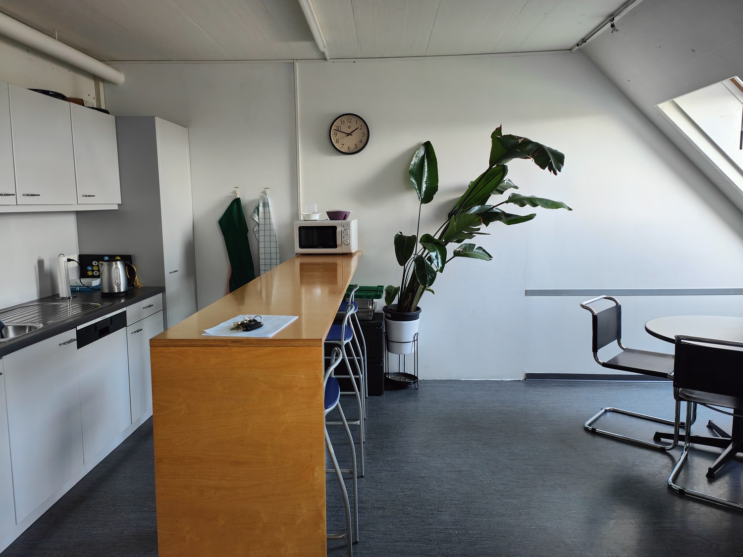 365m² office, foto 5 di 10