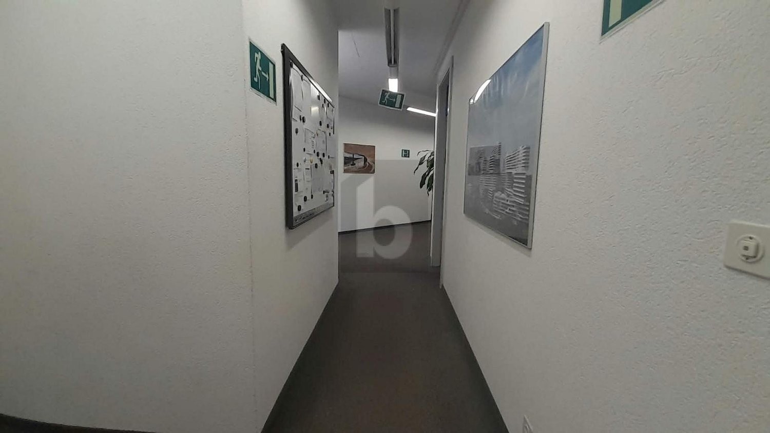 36m² office