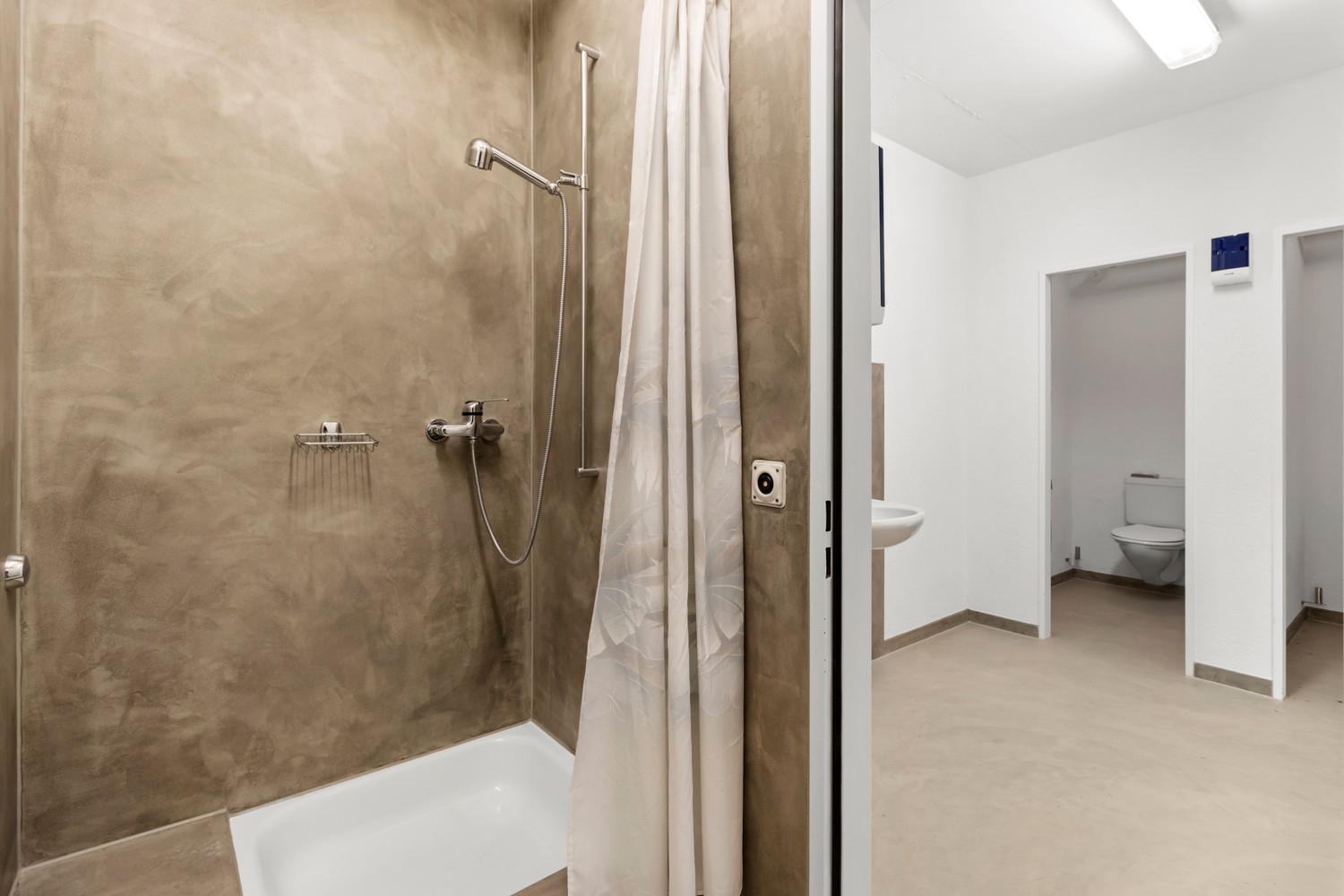 190m² office, photo 7 of 10