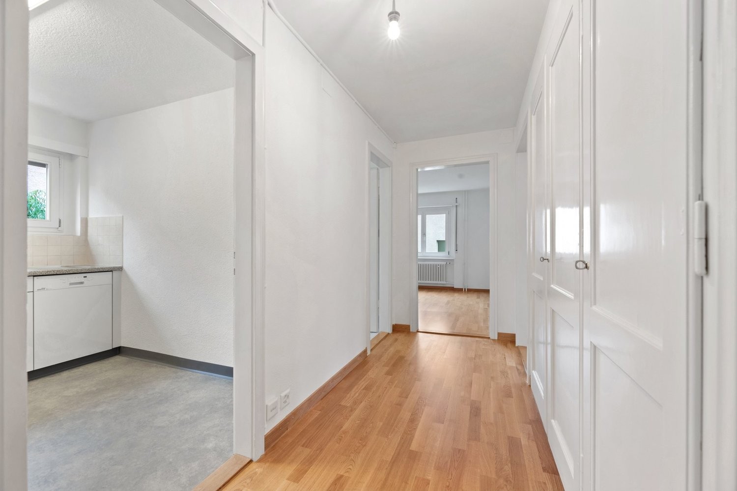 3 rooms apartment, photo 9 of 10