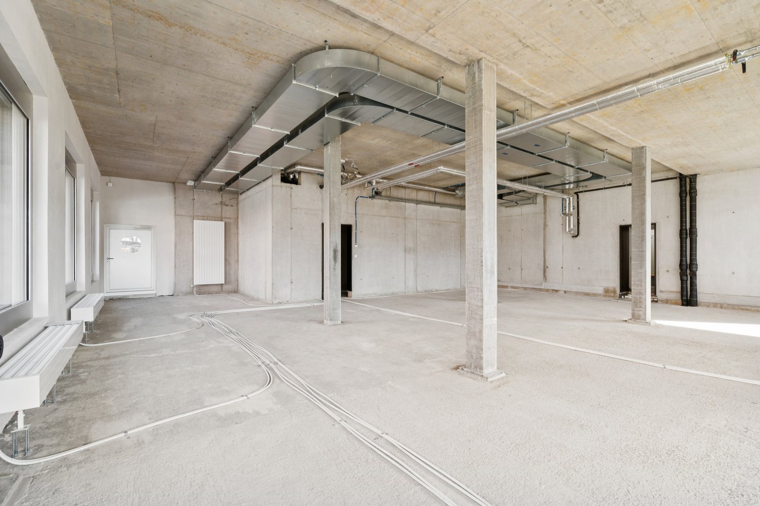 147m² commercial