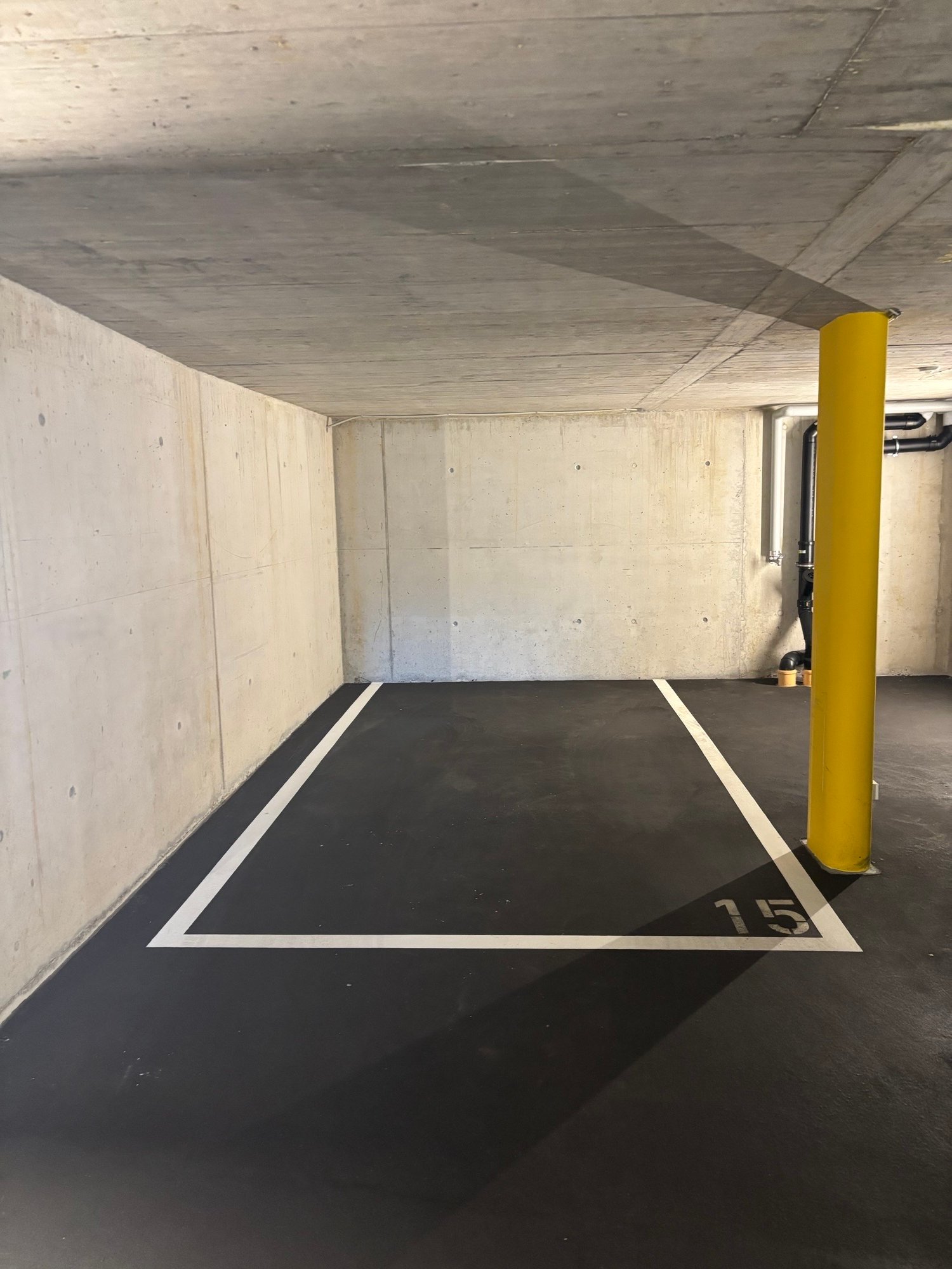 Open slot, photo 1 of 2