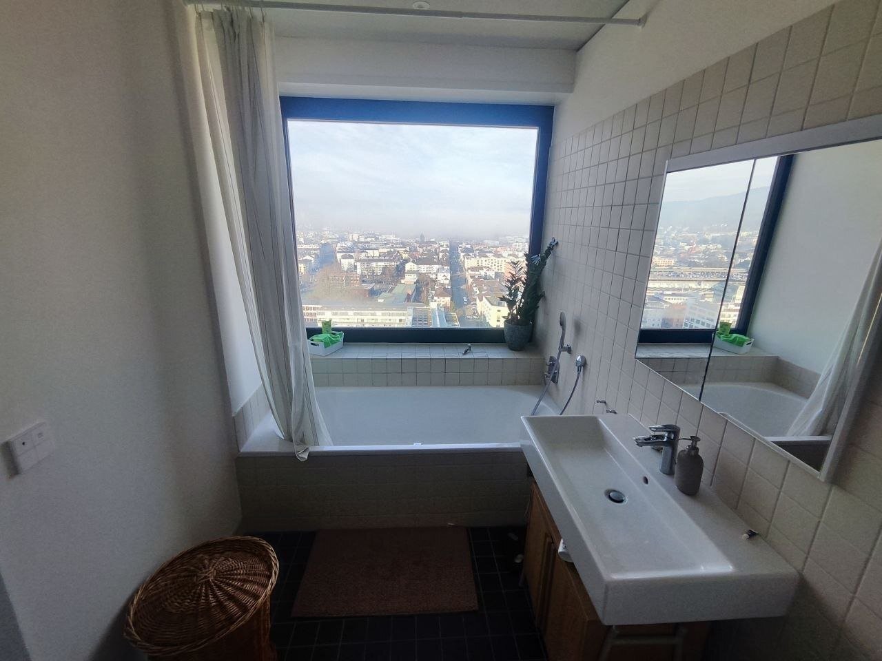Appartement meublé de 3 ½ pièces