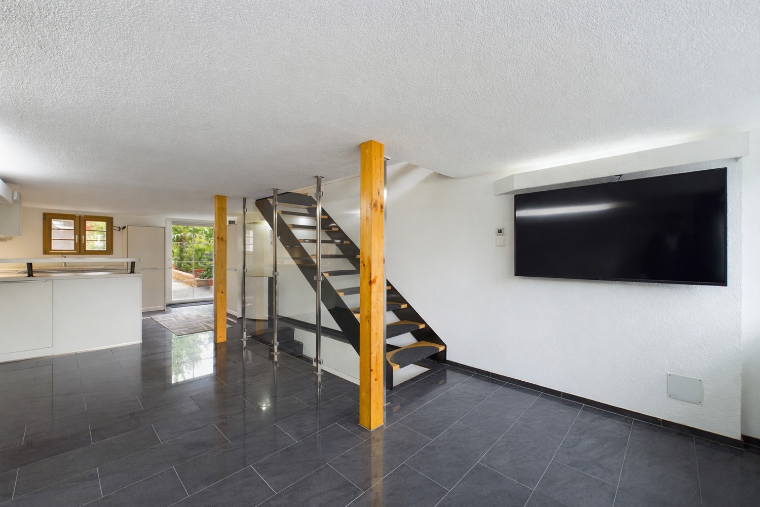4 rooms single house