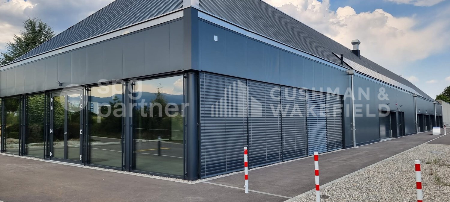 1000m² commercial, photo 1 of 6